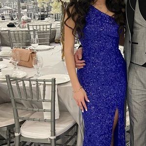 Sherri Hill prom dress